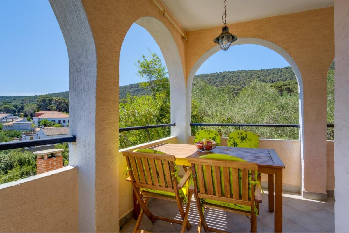 Apartmani Nadalina Вели-Лошинь Экстерьер фото